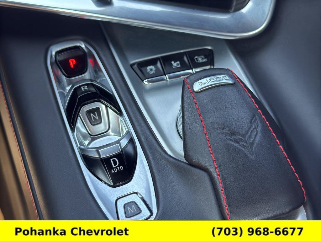 Used 2022 Chevrolet Corvette Stingray Premium Conv w/ Z51 Performance Package RWD image 16