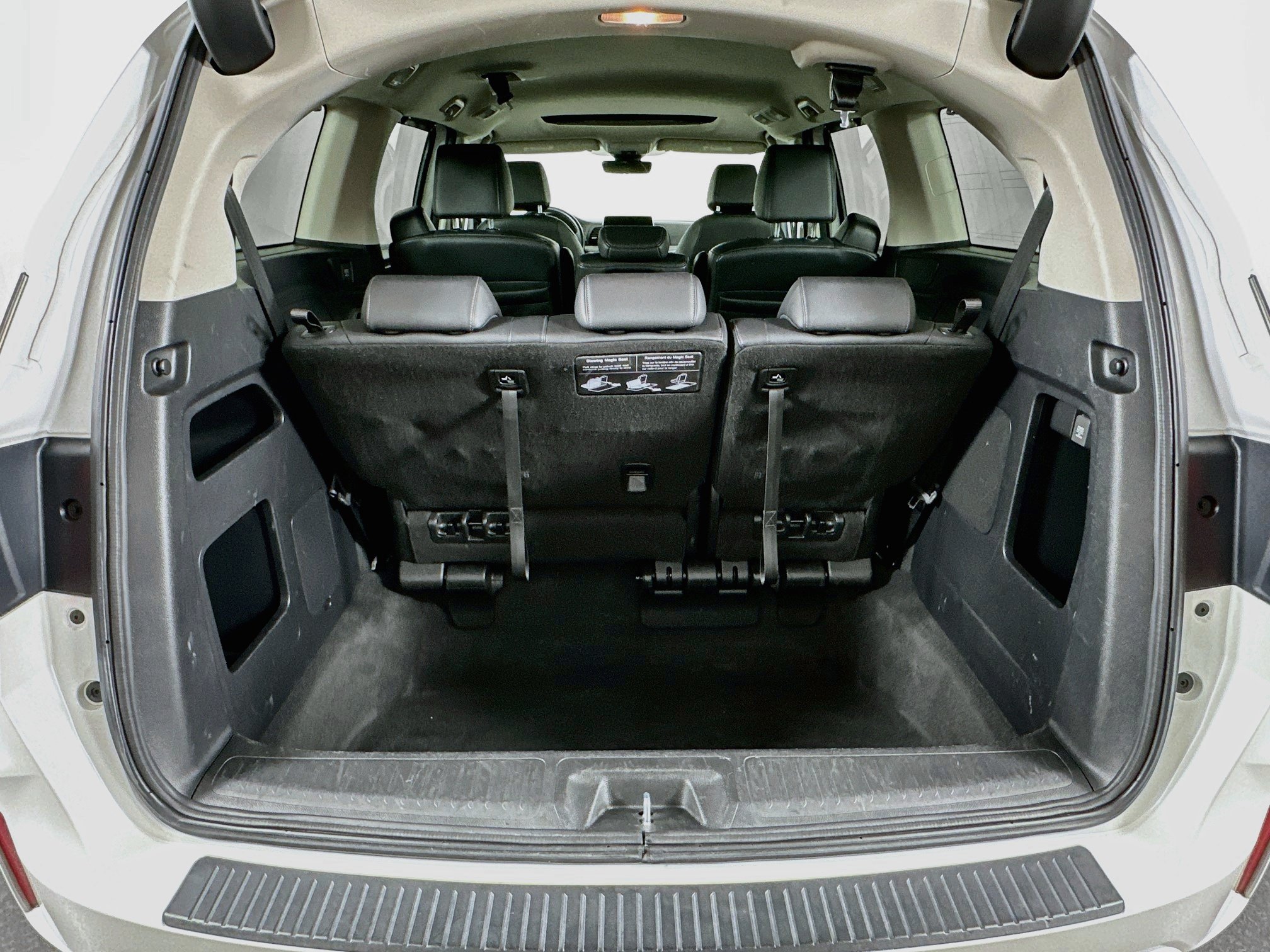 Used 2025 Honda Odyssey EX-L image 28