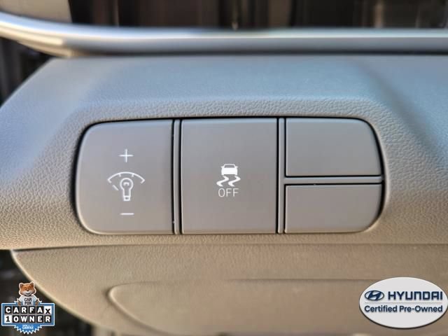 Used 2025 Hyundai Elantra SEL FWD image 18