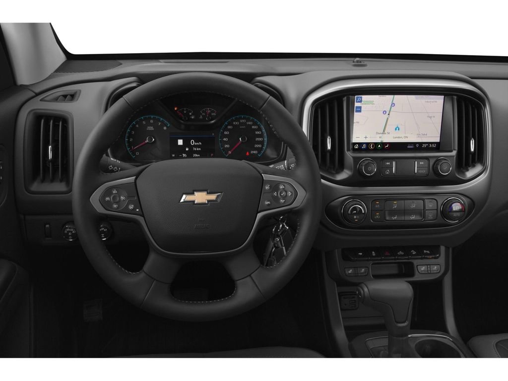 Used 2022 Chevrolet Colorado Z71 w/ Safety Package AWD/4WD image 4