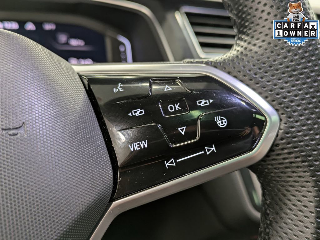 Used 2022 Volkswagen Tiguan SEL R-Line image 18