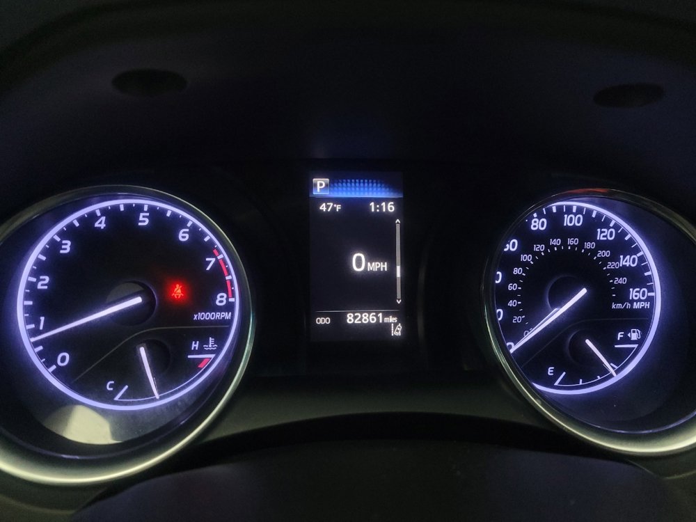 Used 2019 Toyota Camry SE image 23