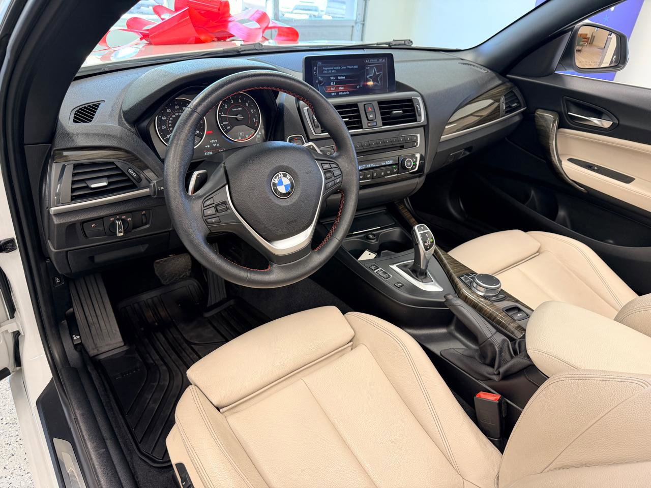 Used 2017 BMW 230i Convertible RWD image 26