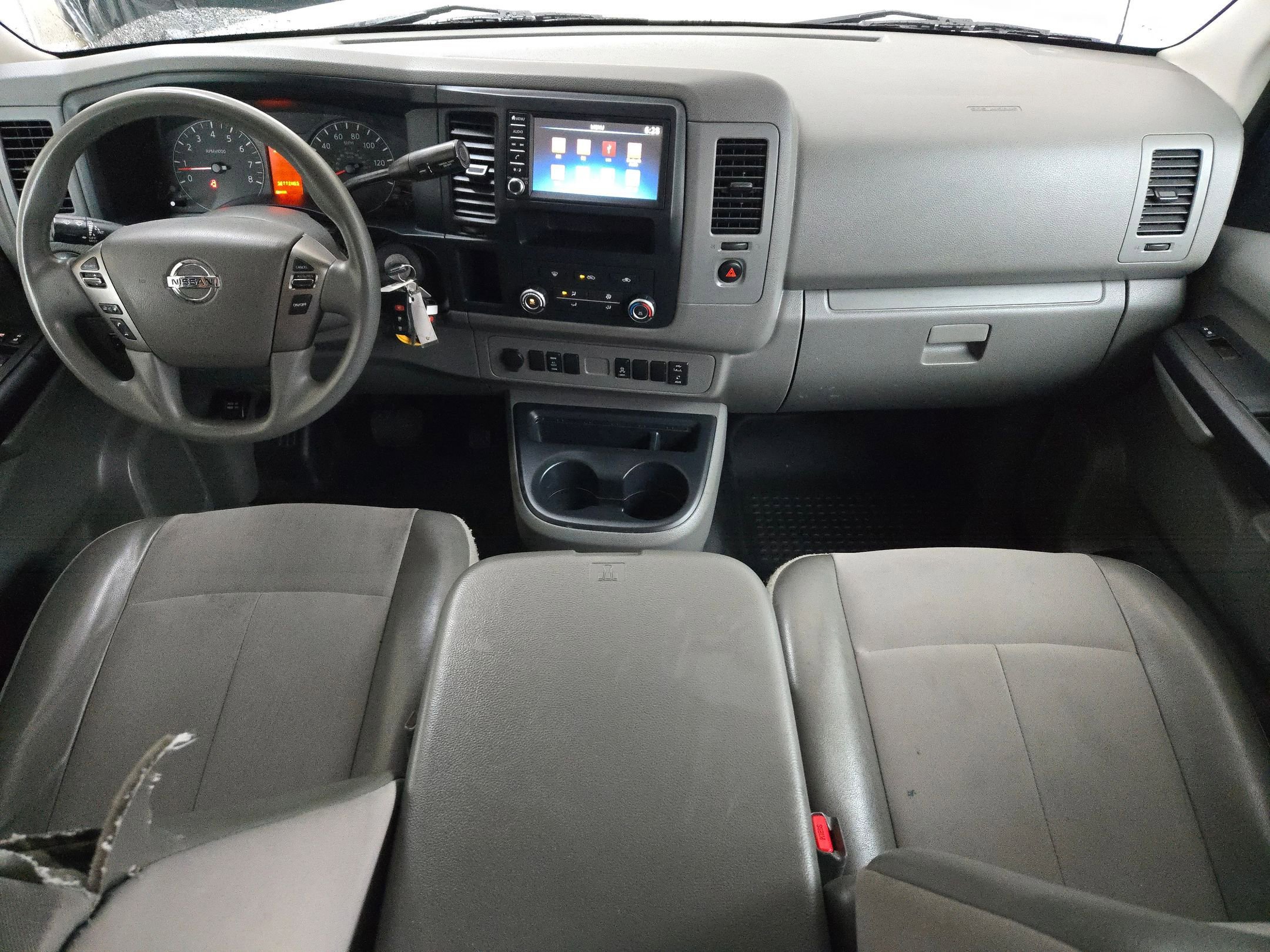 Used 2021 Nissan NV 2500 SV RWD image 19