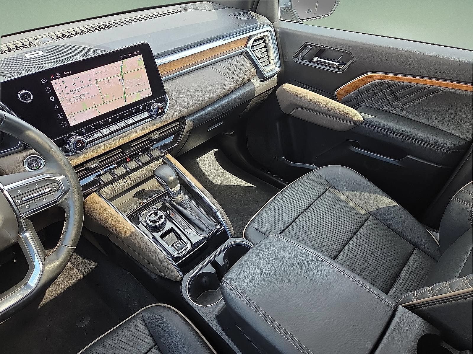 Certified 2024 GMC Canyon Denali AWD/4WD image 9