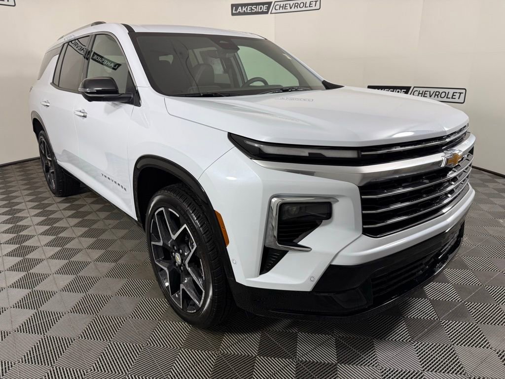 New 2026 Chevrolet Traverse High Country w/ LPO, Floor Liner Package image 8