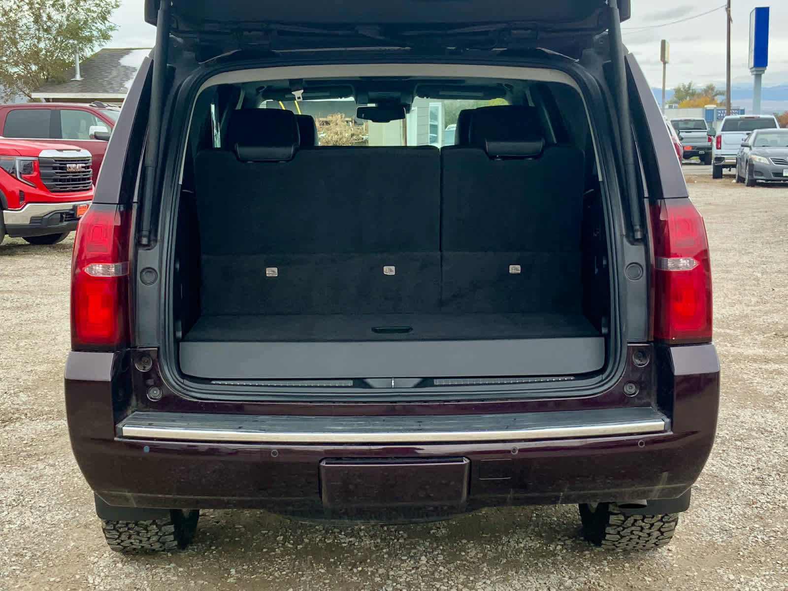 Used 2020 Chevrolet Tahoe Premier image 18