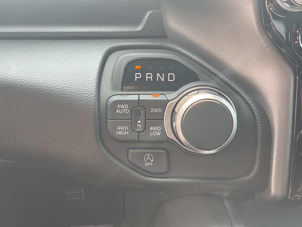 New 2026 RAM 1500 Big Horn AWD/4WD image 6