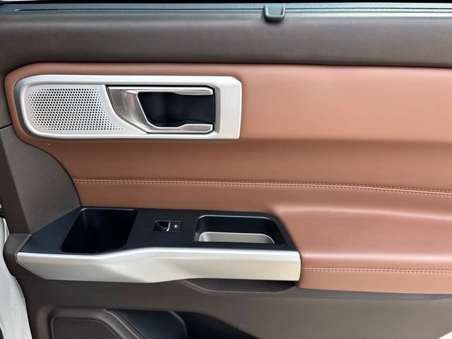 Used 2021 Ford Explorer King Ranch w/ Premium Technology Package AWD/4WD image 30