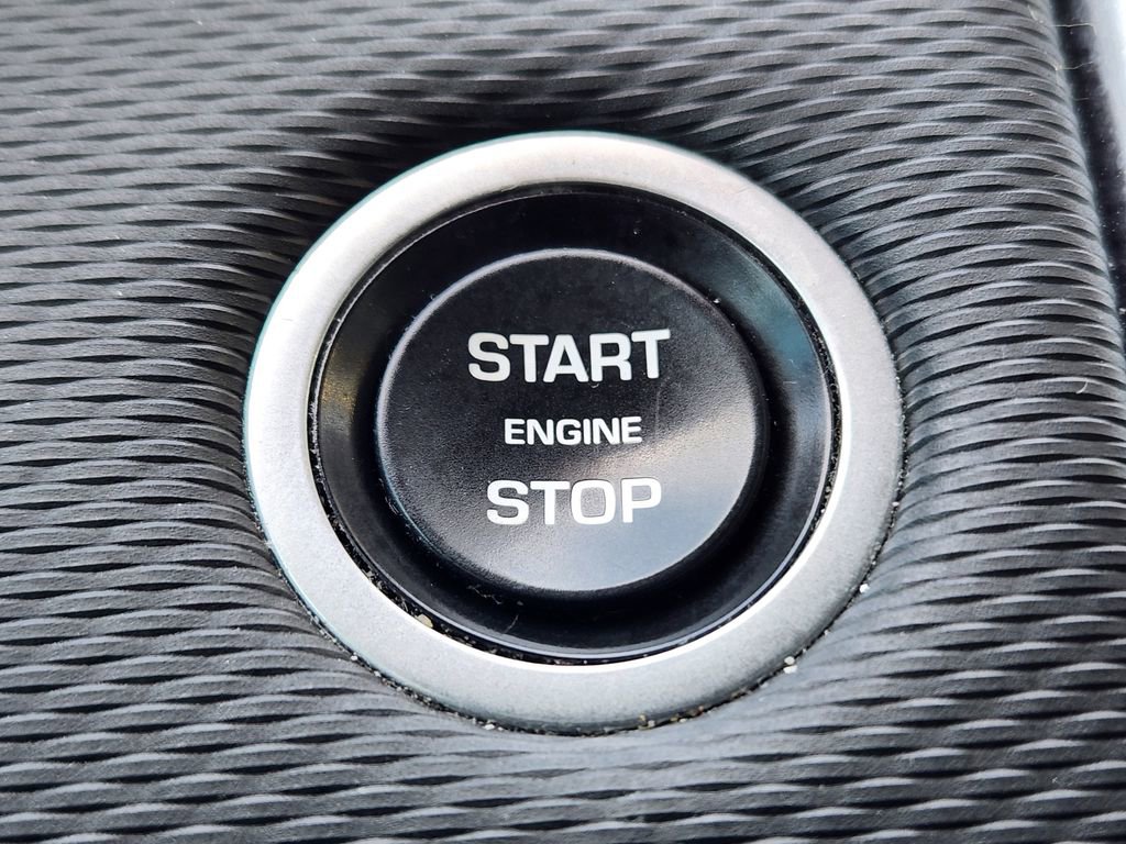 Used 2022 Land Rover Discovery S R-Dynamic image 20