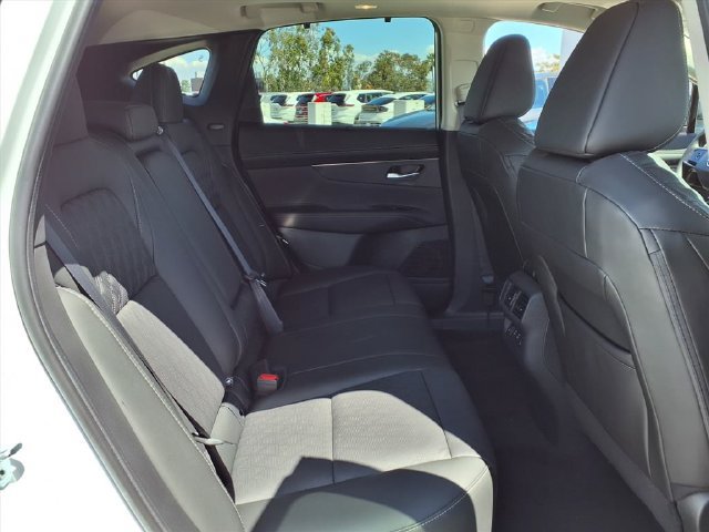 New 2026 Nissan Murano Platinum w/ Cargo Package AWD/4WD image 7