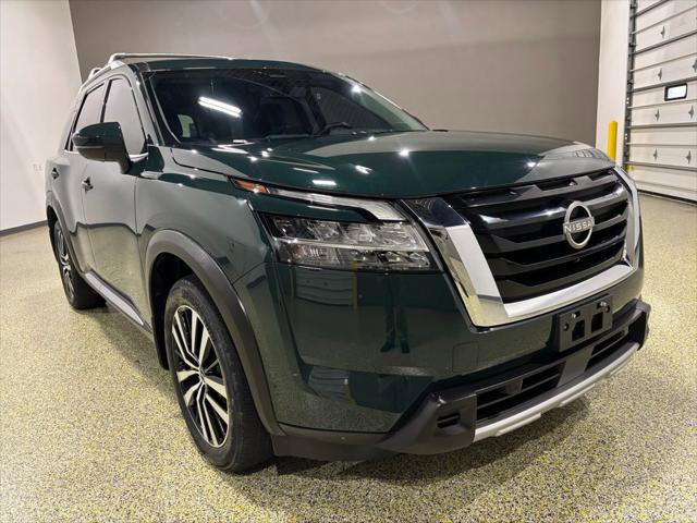 Used 2023 Nissan Pathfinder Platinum