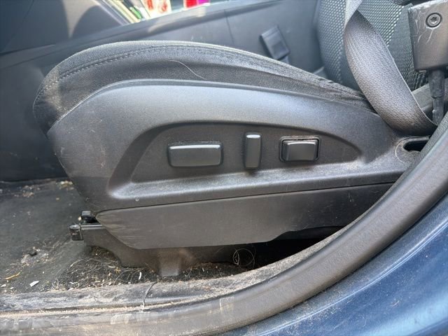 Used 2017 Chevrolet Equinox LT w/ Convenience Package image 17