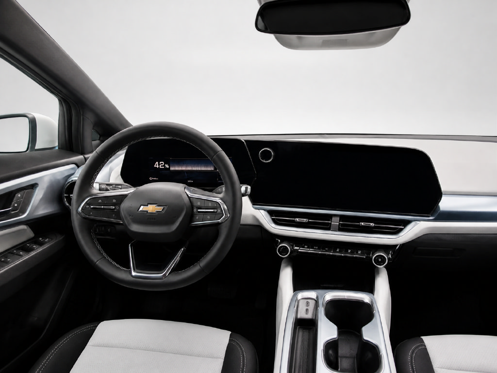 New 2026 Chevrolet Equinox EV LT AWD/4WD image 18