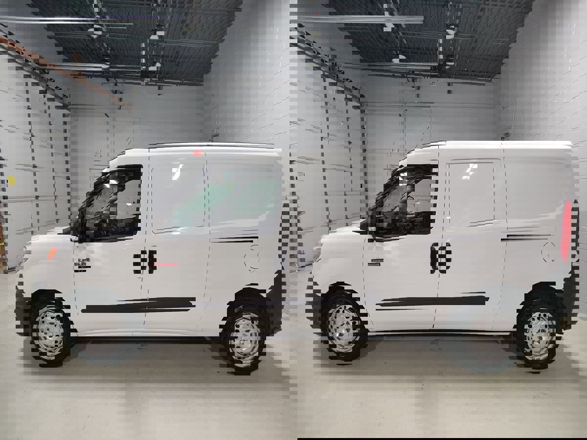 Used 2021 RAM ProMaster City Tradesman image 17