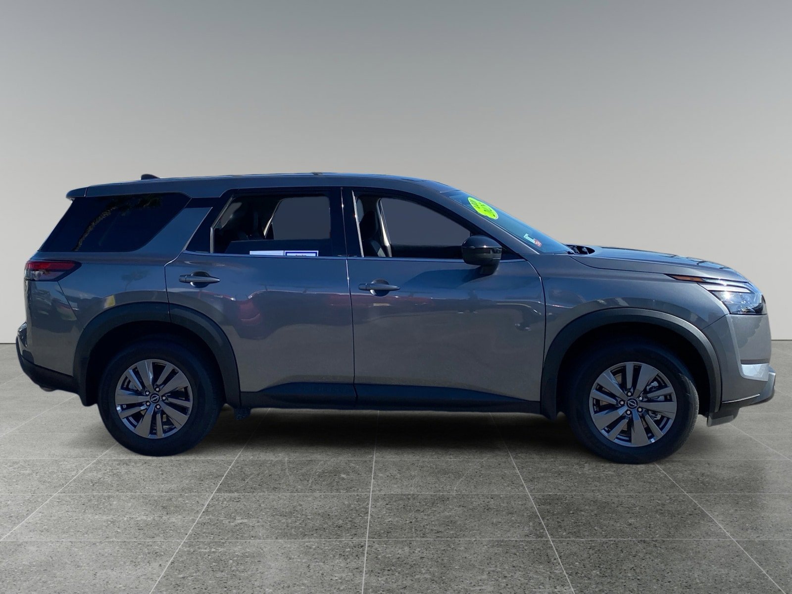 Used 2025 Nissan Pathfinder S w/ Cargo Package FWD image 6