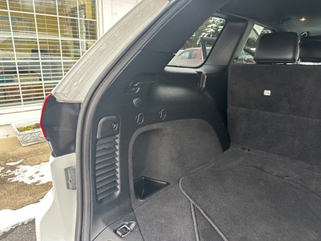 Used 2020 Jeep Grand Cherokee Limited image 34