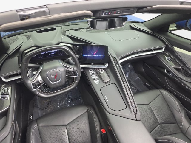 Used 2021 Chevrolet Corvette Stingray Preferred Cpe w/ Z51 Performance Package RWD image 13