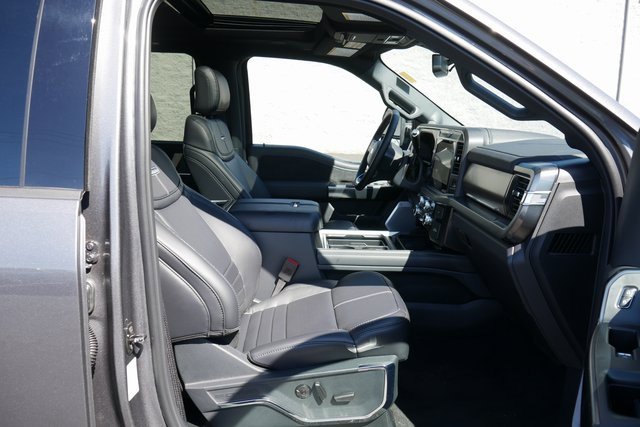 New 2026 Ford F250 Platinum image 28