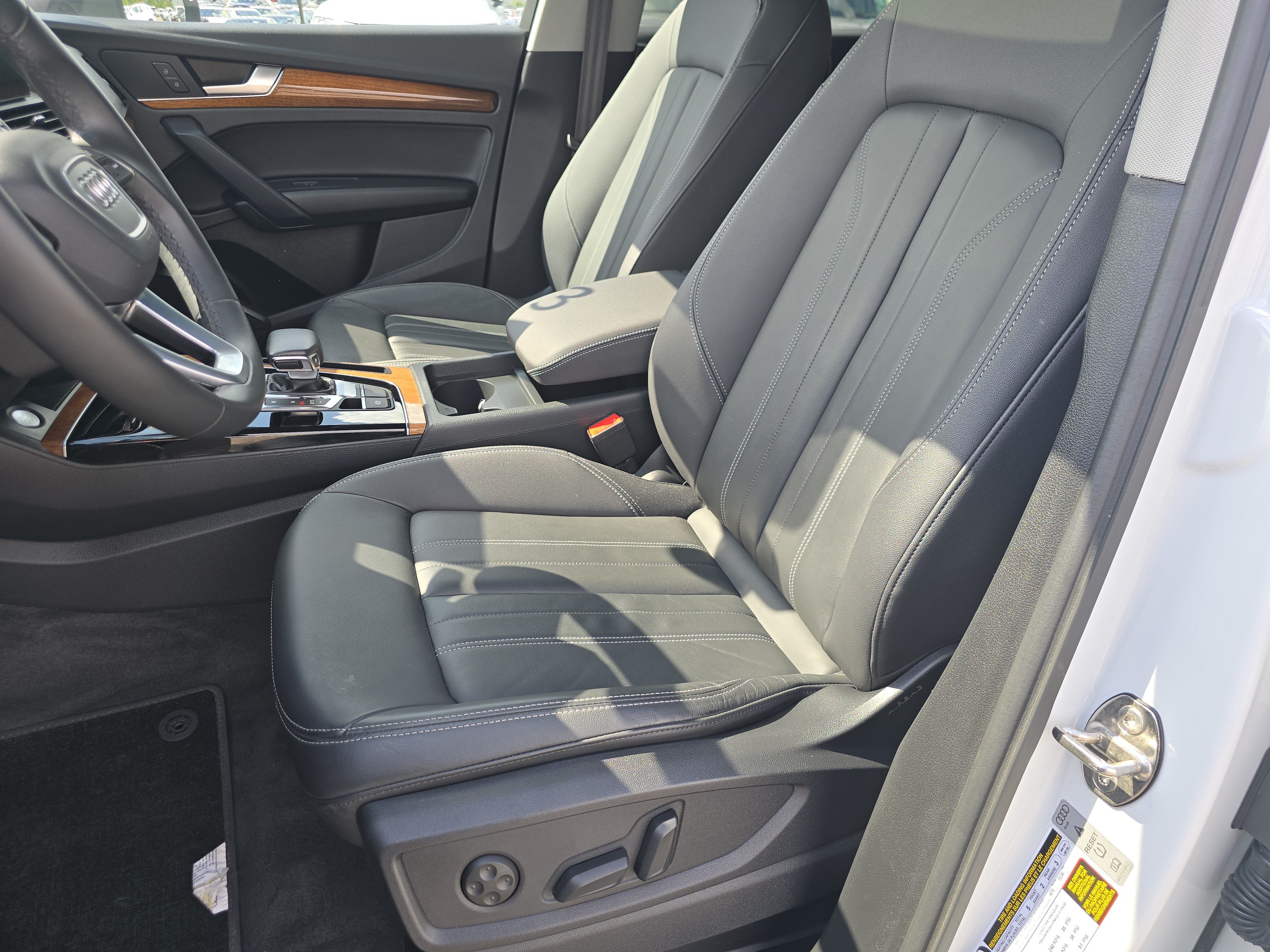 Certified 2023 Audi Q5 2.0T Premium w/ Convenience Package AWD/4WD image 20