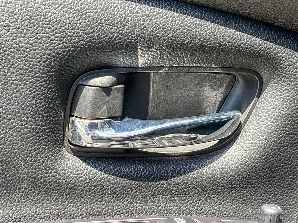 Used 2019 Nissan Titan PRO-4X w/ Pro-4x Convenience Package AWD/4WD image 47