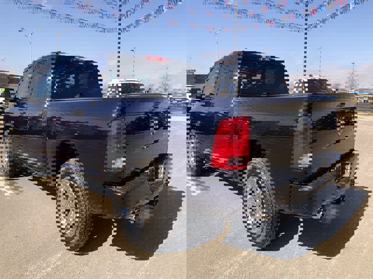 Used 2016 RAM 1500 Express image 4