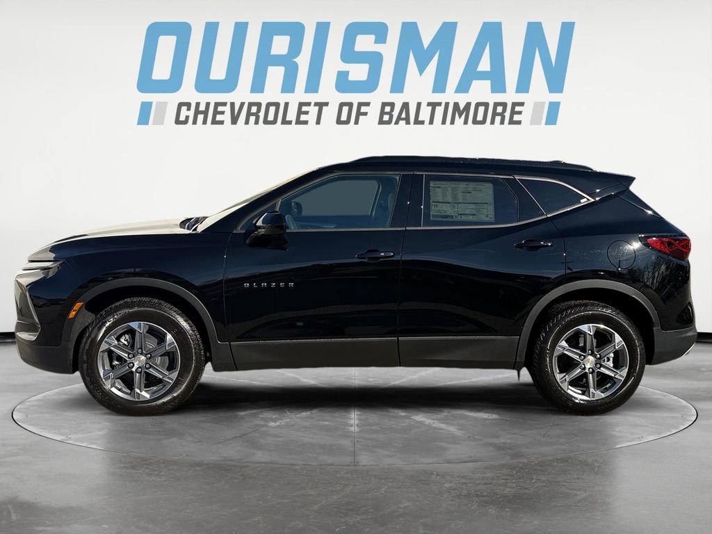 New 2026 Chevrolet Blazer LT w/ Convenience Package image 3