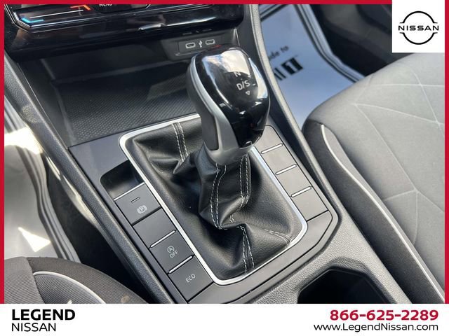 Used 2025 Volkswagen Jetta Sport image 30