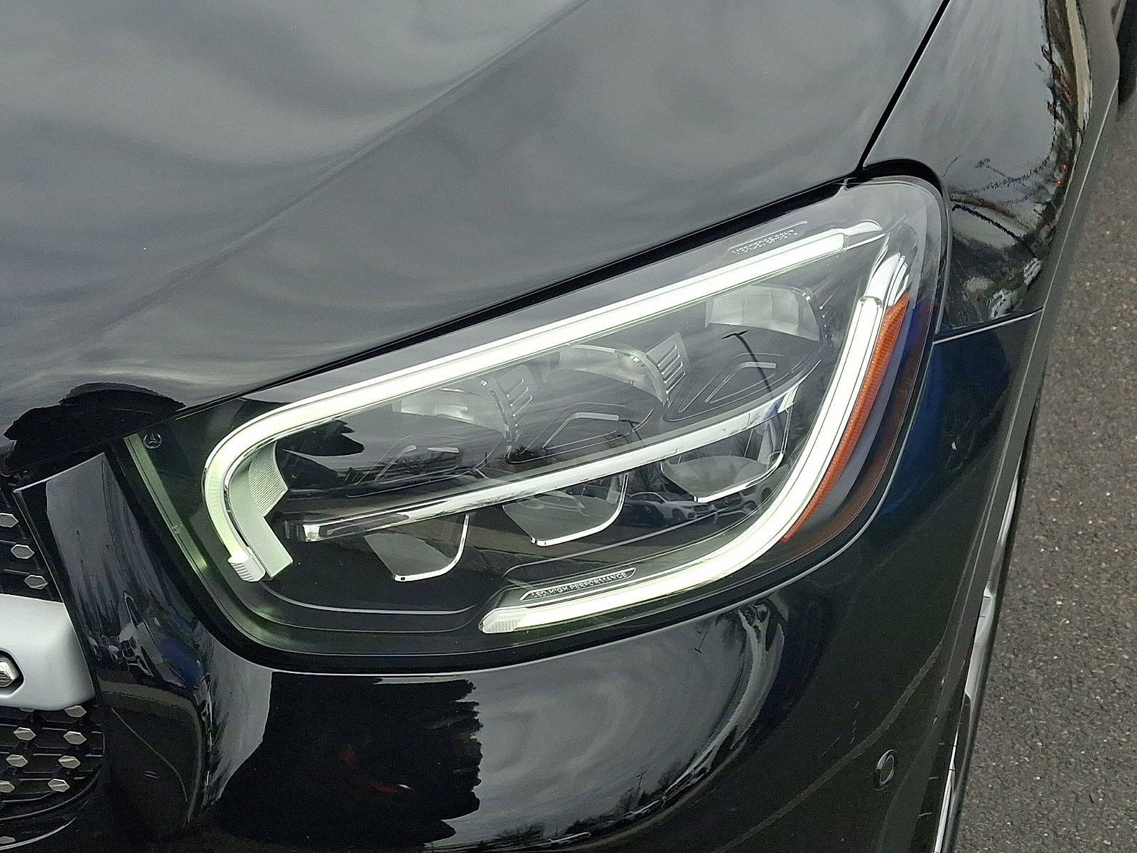 Certified 2022 Mercedes-Benz GLC 300 4MATIC image 9