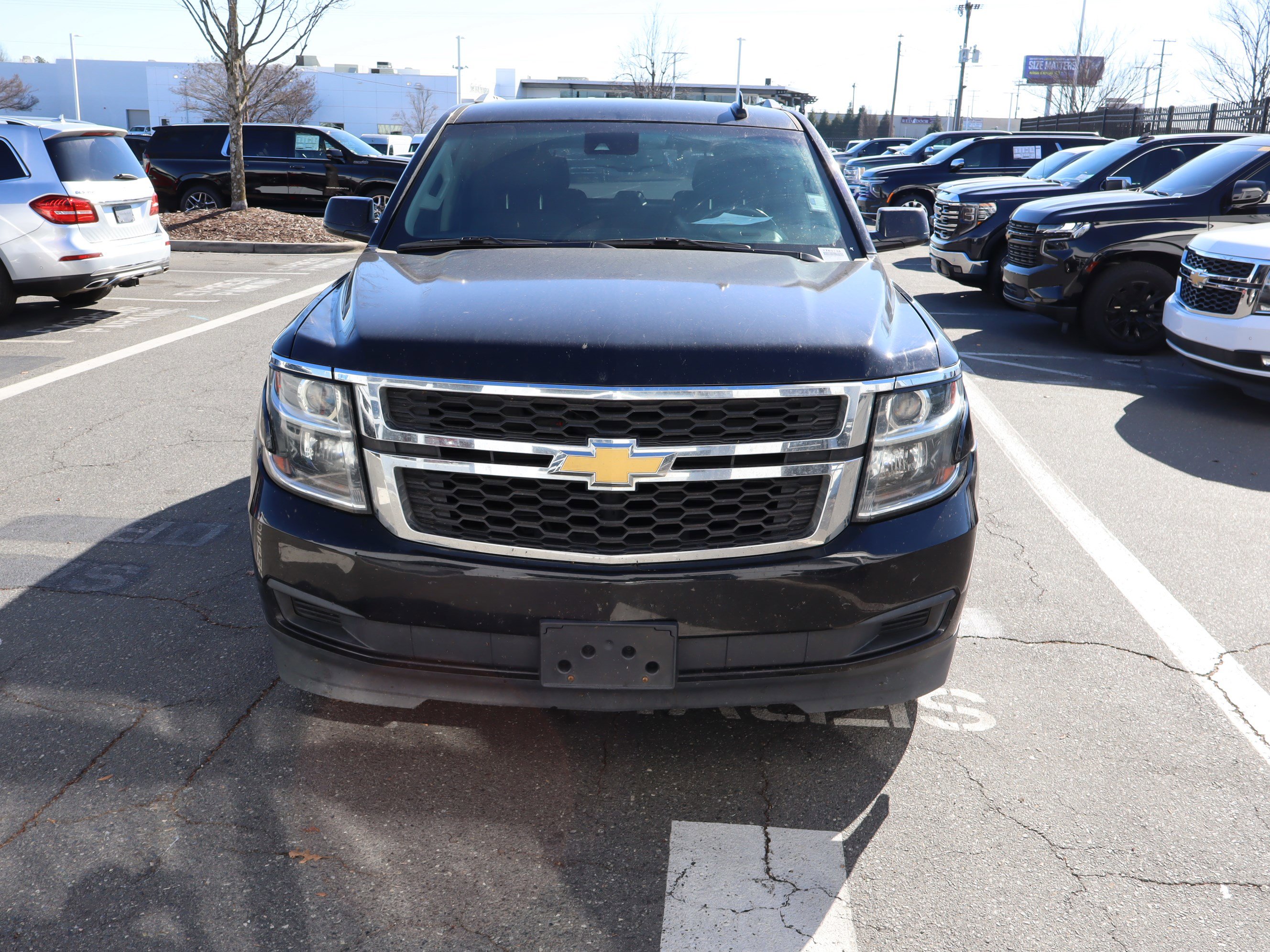 Used 2017 Chevrolet Tahoe LT image 3
