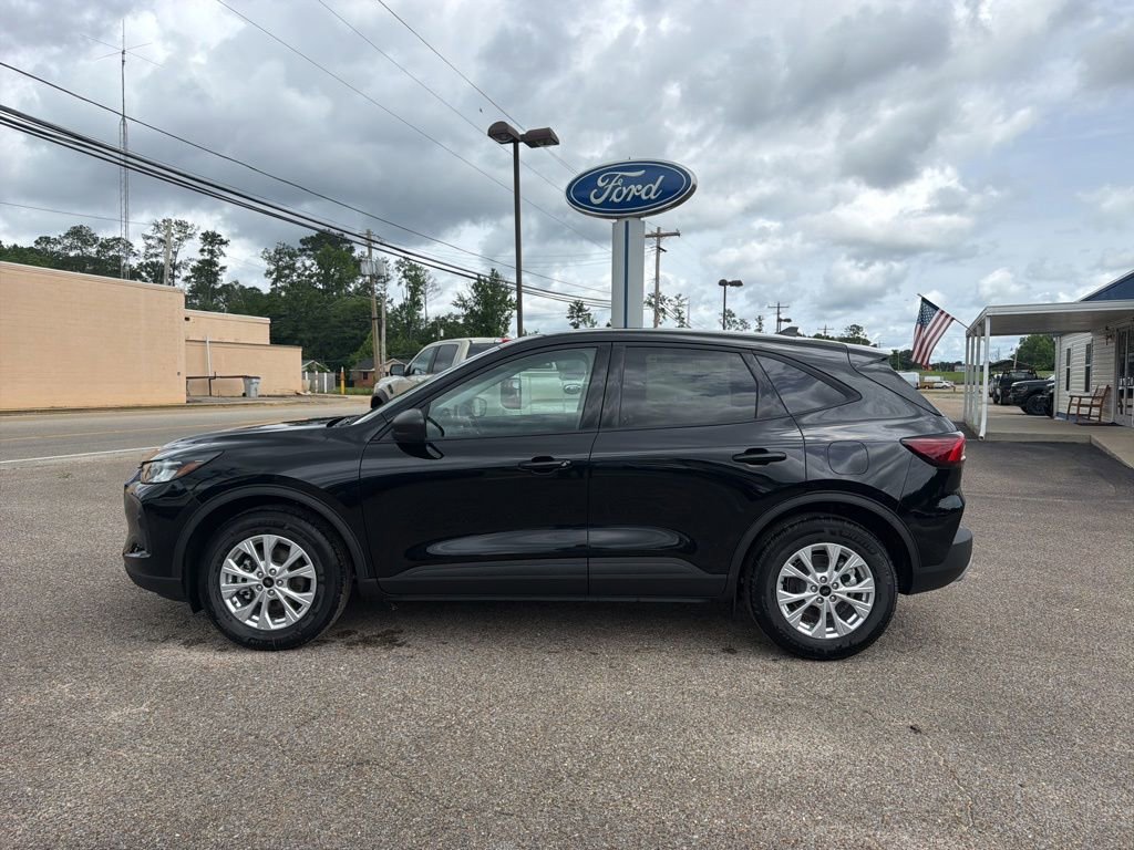 New 2026 Ford Escape Active FWD image 1