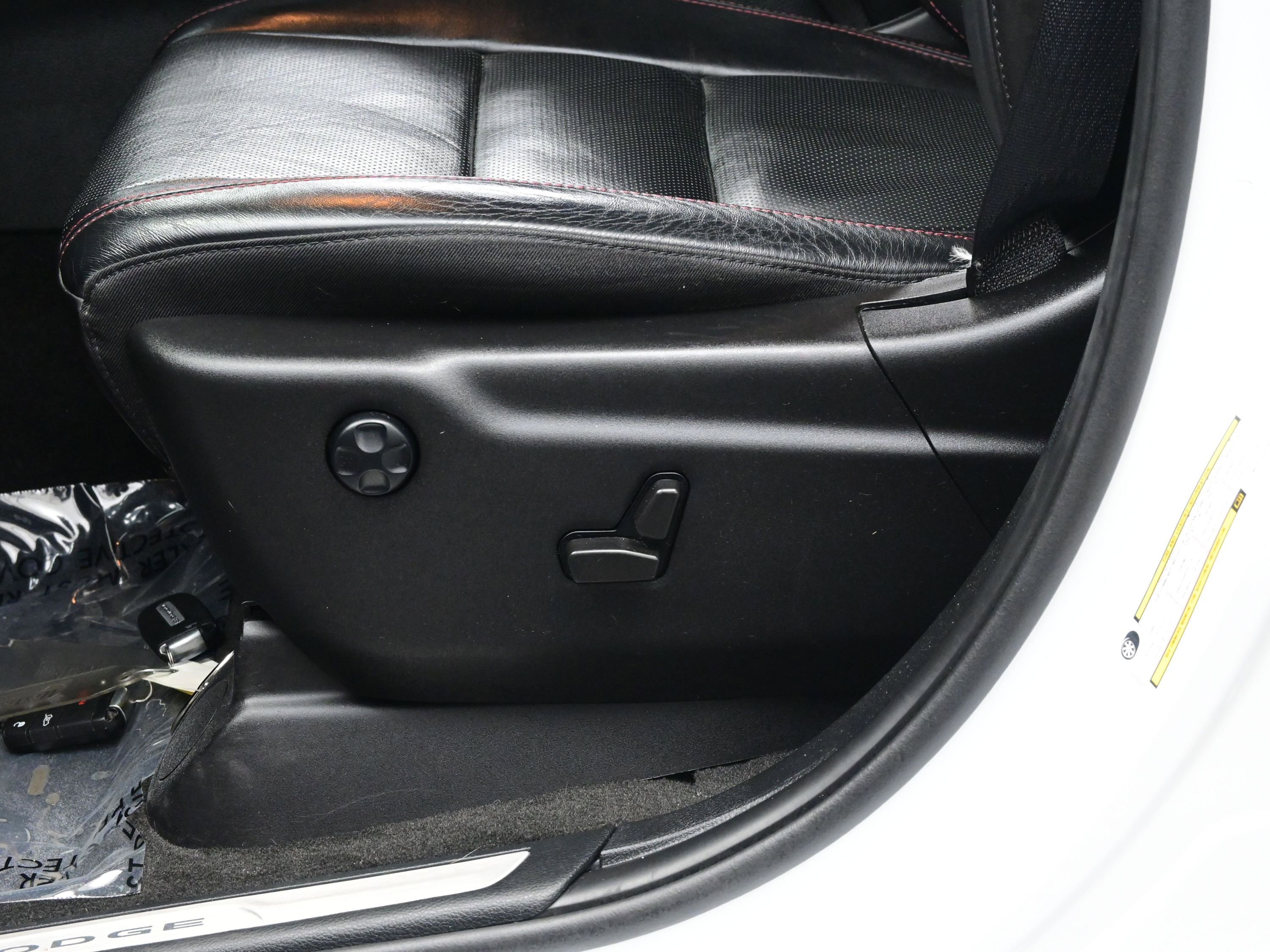 Used 2022 Dodge Durango R/T w/ Blacktop Package image 11