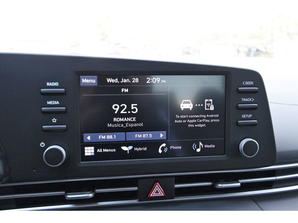 New 2026 Hyundai Elantra Blue image 13