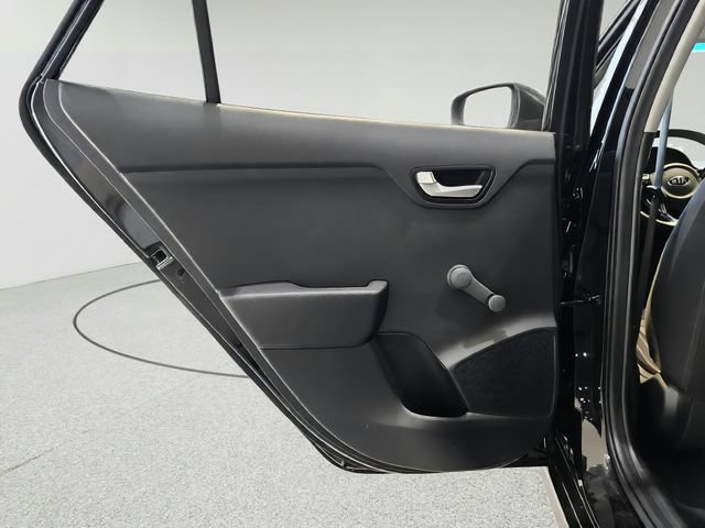 Used 2018 Kia Rio LX FWD image 17