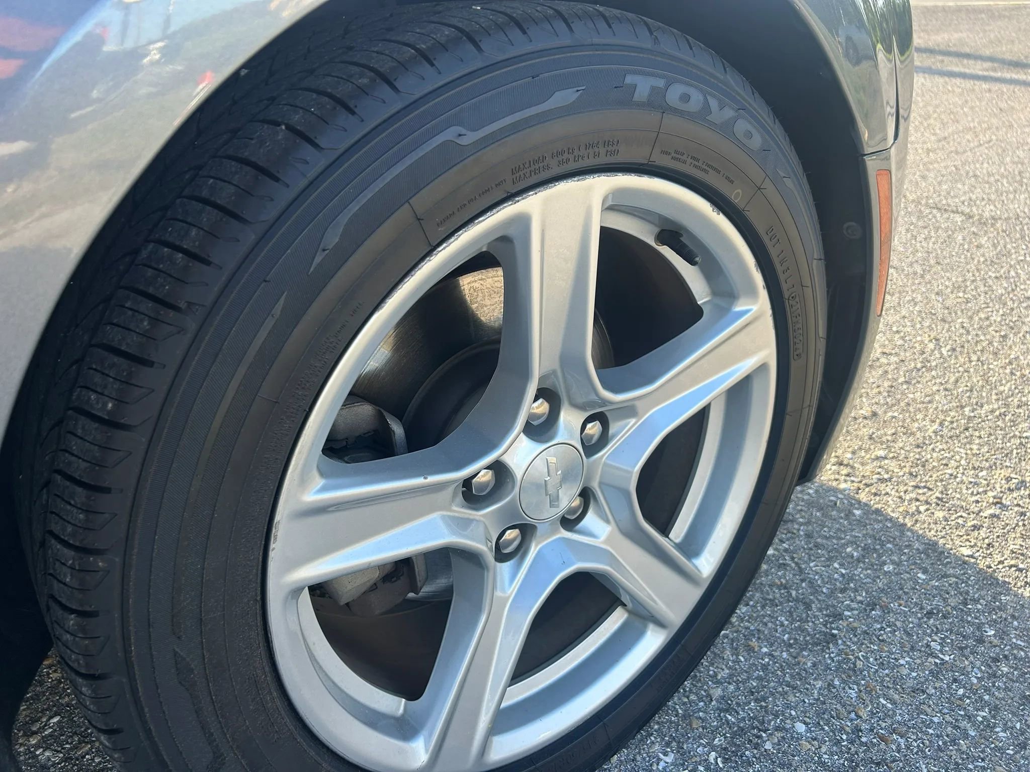 Used 2020 Chevrolet Camaro LT RWD image 12