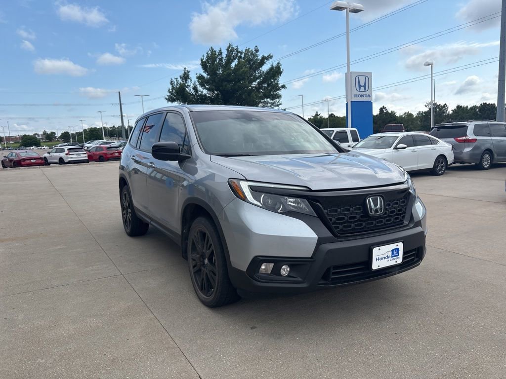 Used 2021 Honda Passport Sport image 3