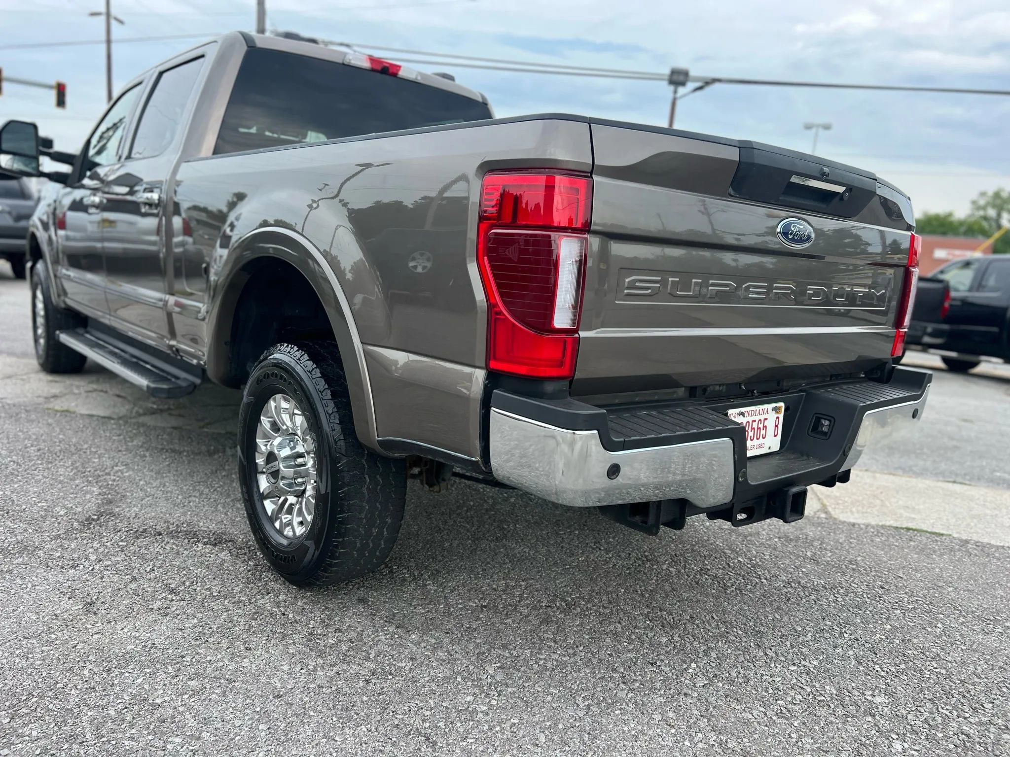 Used 2021 Ford F250 XLT w/ XLT Premium Package image 6