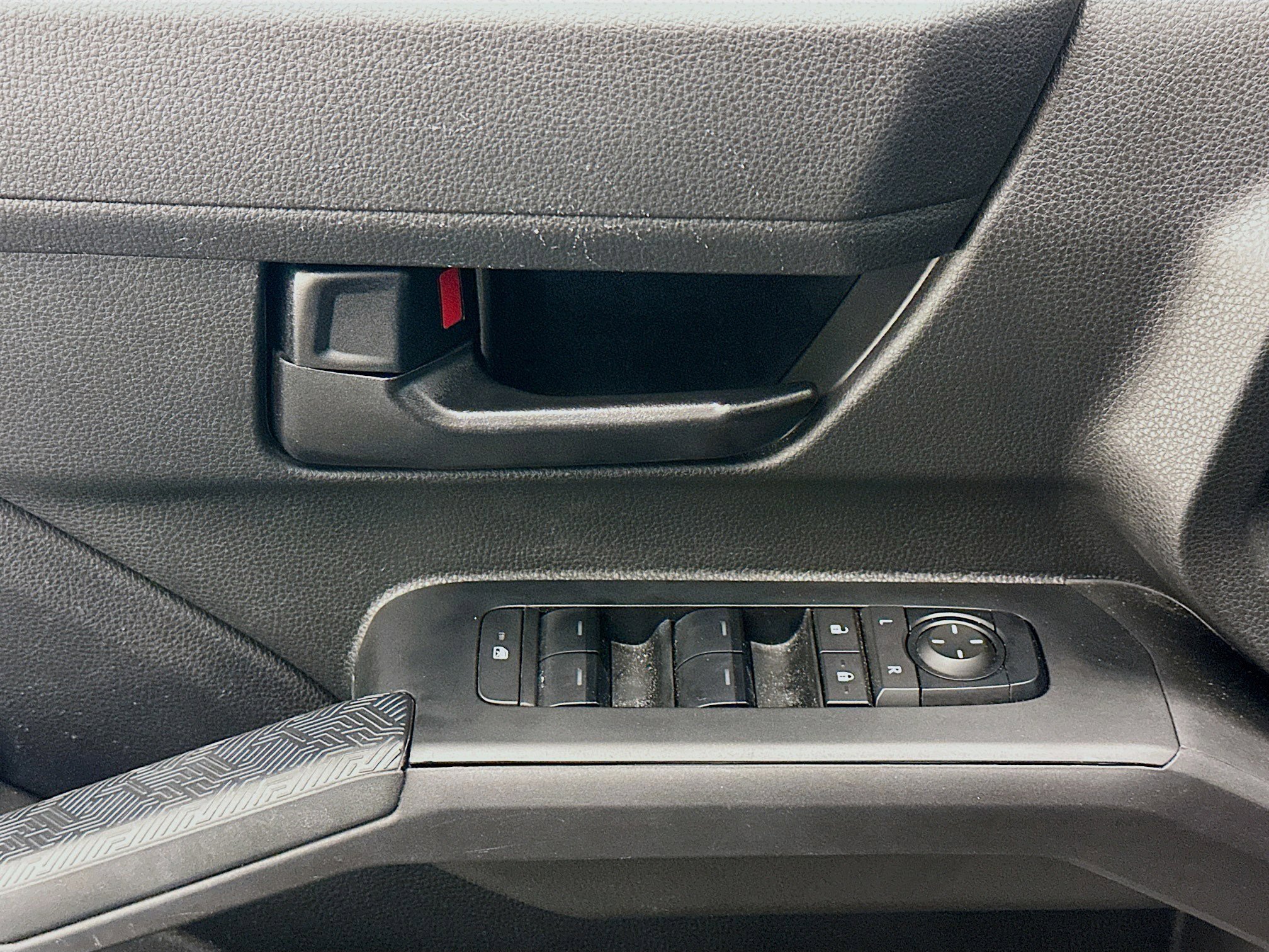 Used 2024 Toyota Tacoma SR5 image 15