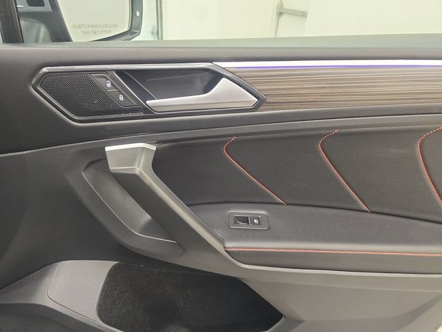Used 2024 Volkswagen Tiguan Wolfsburg Edition FWD image 11