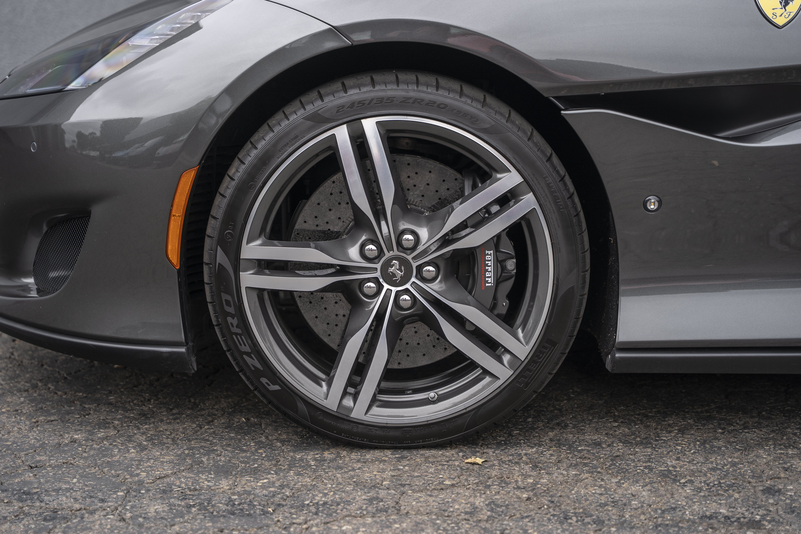 Used 2020 Ferrari Portofino RWD image 17