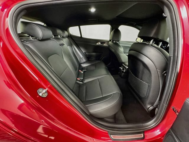 Used 2022 Kia Stinger GT1 RWD image 43