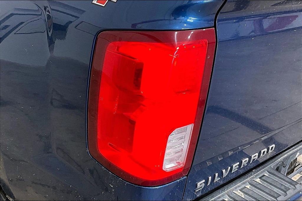 Used 2017 Chevrolet Silverado 1500 High Country AWD/4WD image 25