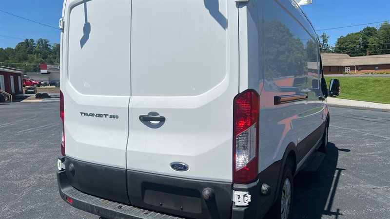 Used 2023 Ford Transit 250 Medium Roof w/ Load Area Protection Package RWD image 6