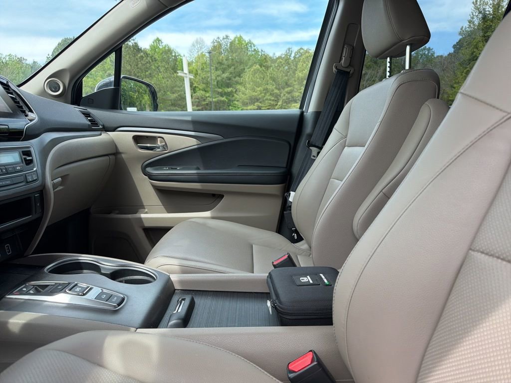 Used 2023 Honda Ridgeline RTL-E image 16
