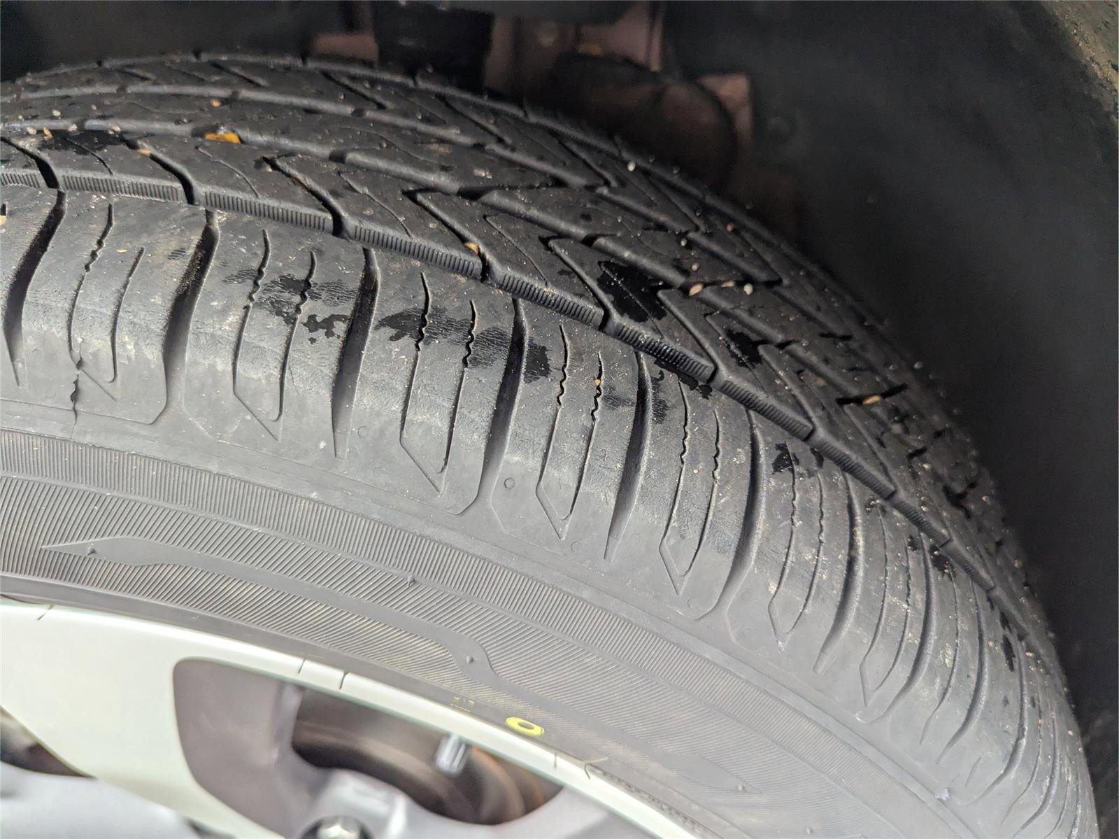 Used 2020 Jeep Cherokee Limited image 12