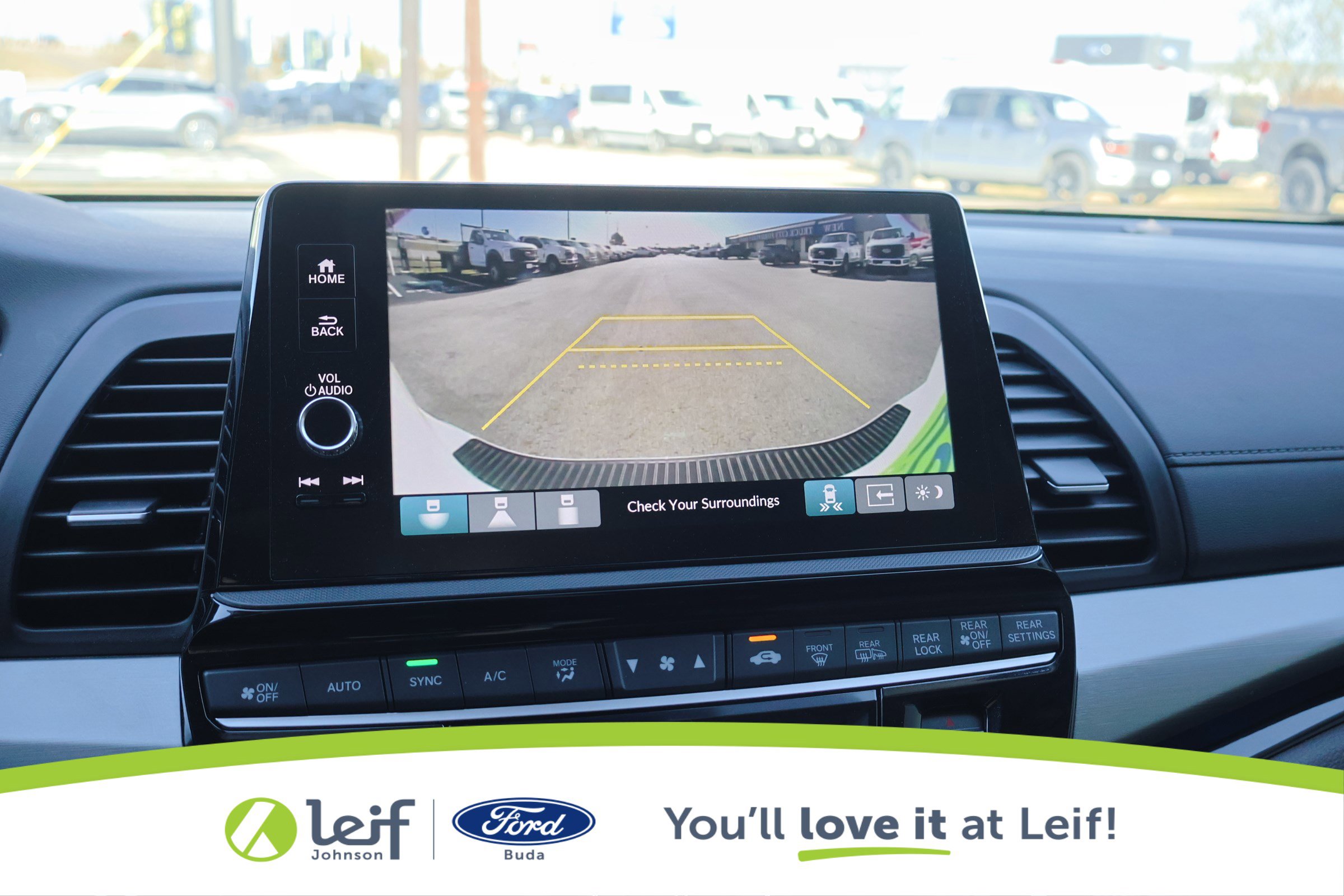 Used 2025 Honda Odyssey Touring image 24