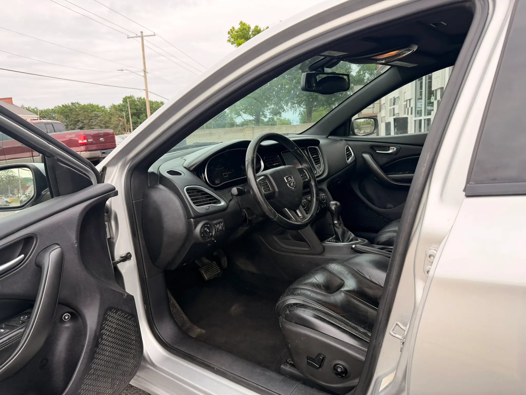 Used 2013 Dodge Dart Limited w/ Premium Group FWD image 10