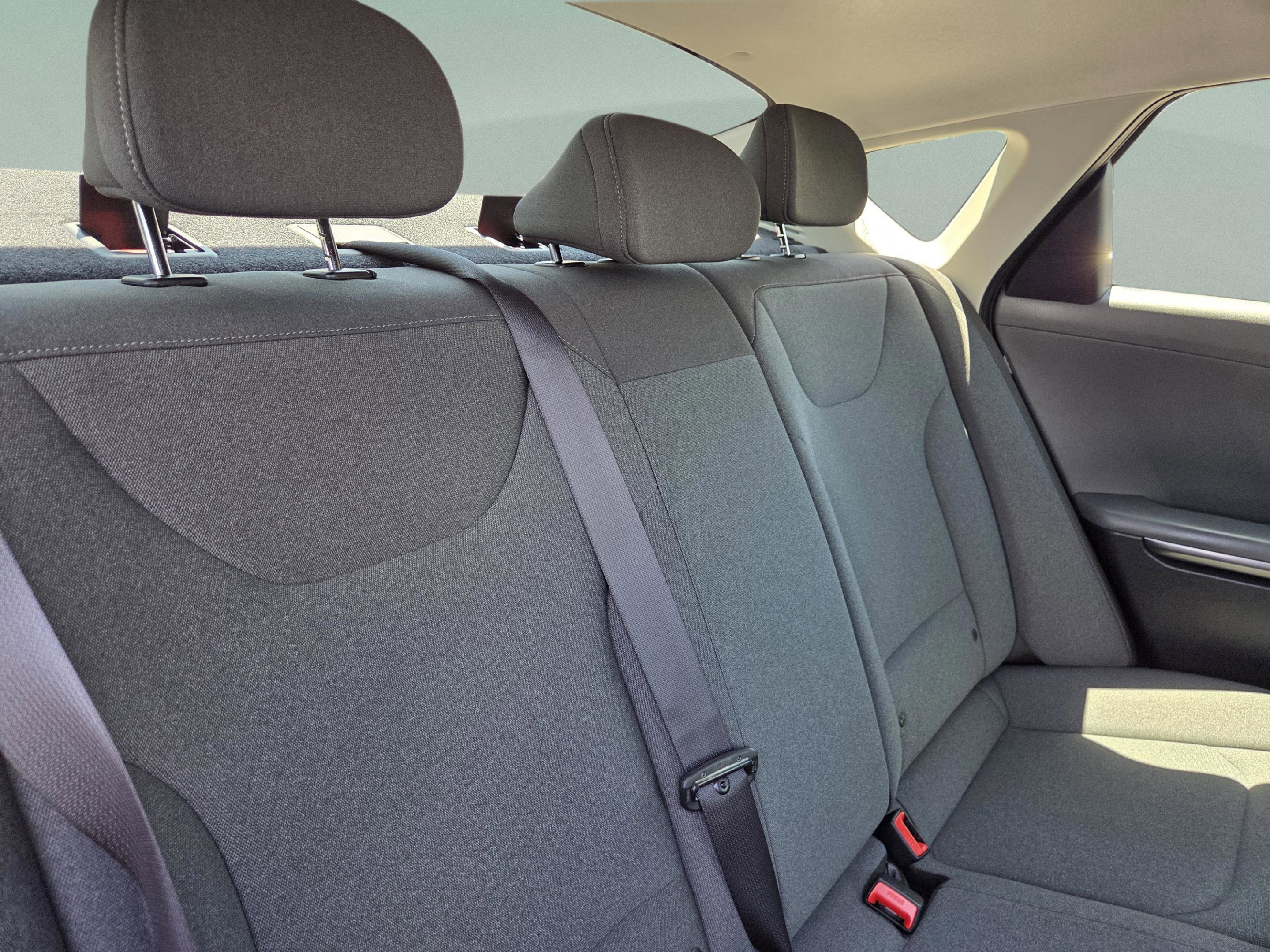 Used 2025 Kia K4 FWD image 31