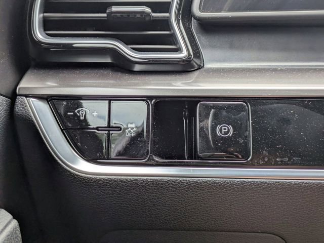 Used 2023 Kia Sportage EX image 25
