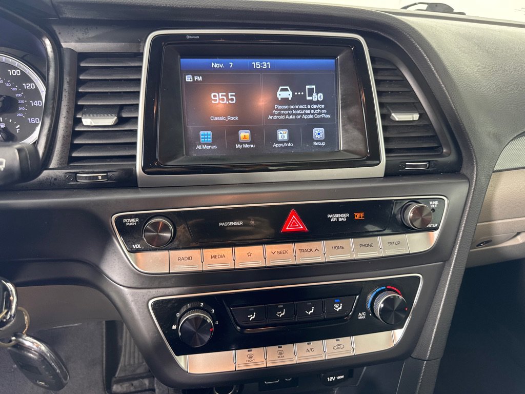 Used 2018 Hyundai Sonata ECO image 16